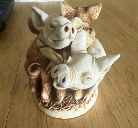 Pile of Pigs Trinket Box (Harmony Kingdom)