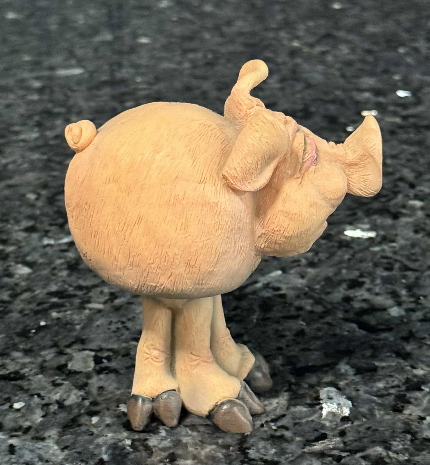 Stoneware Bobblehead Pig