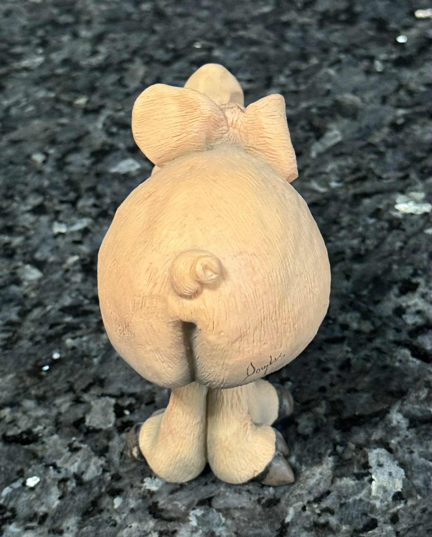Stoneware Bobblehead Pig