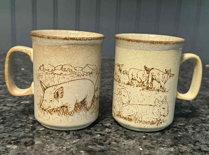 Pair of vintage Dunoon stoneware mugs