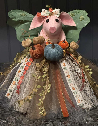 Fall Angel PIg Table Topper