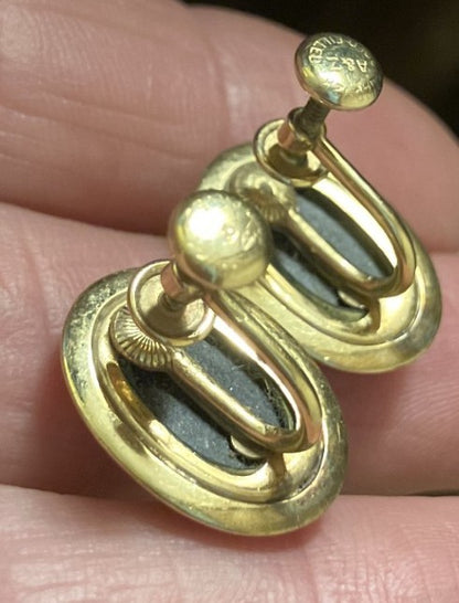 Vintage Cameo earrings