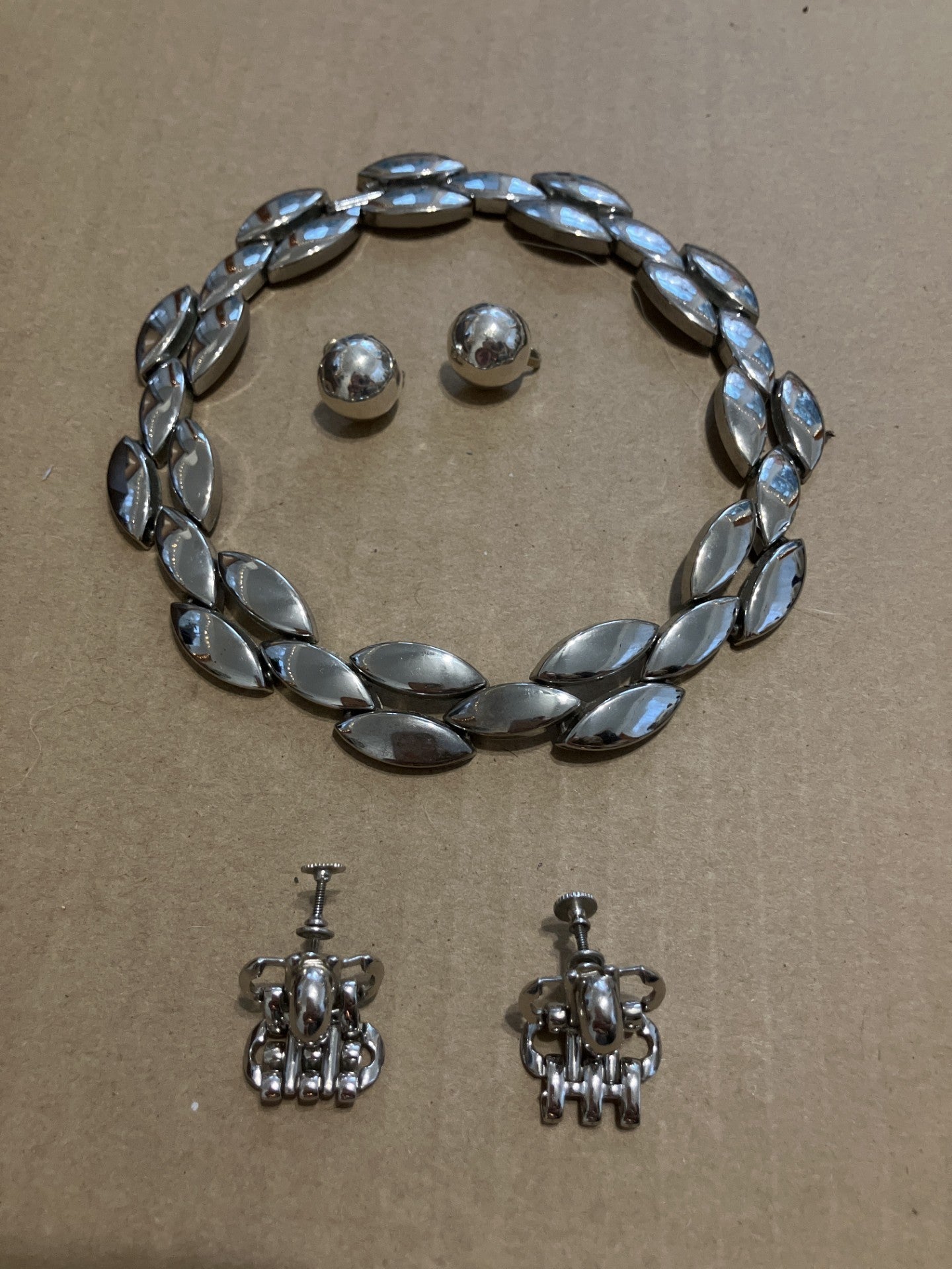 Vintage silver-tone choker necklace and earrings