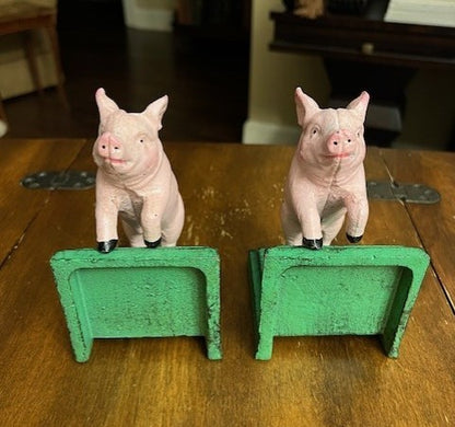 Piggy Bookends