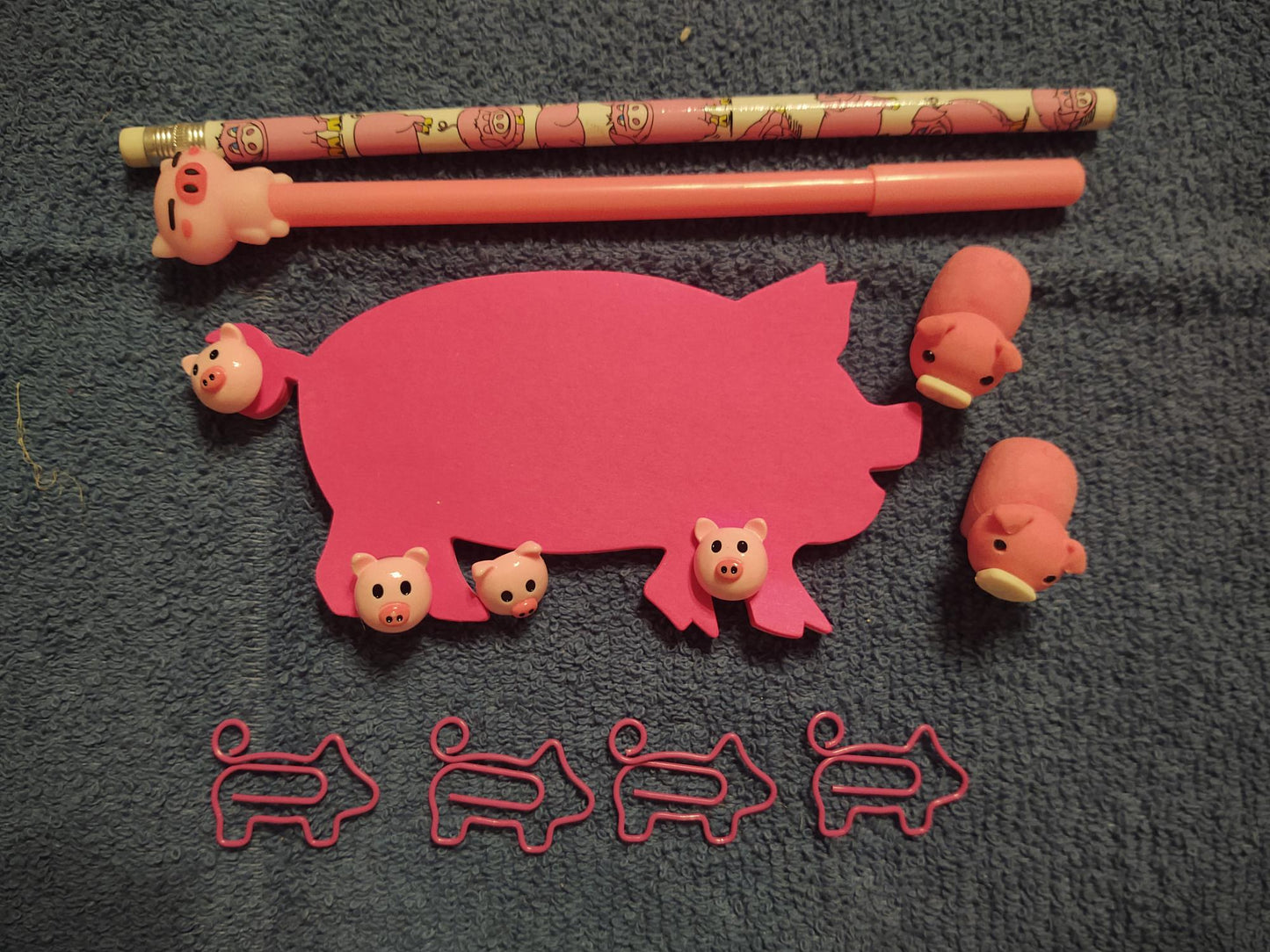 Fun Closing Item #8: PIggy Notepad and Accessories