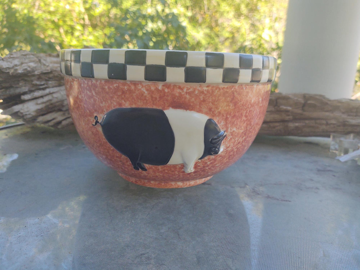 Nesting farm animal bowls