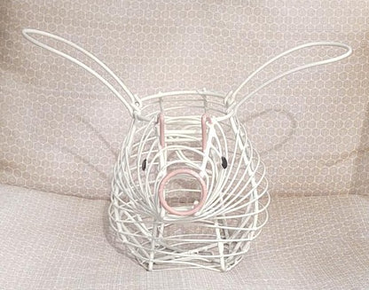 Wire Pig Basket