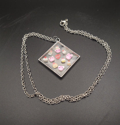 Piggy Bezel charm with chain #1