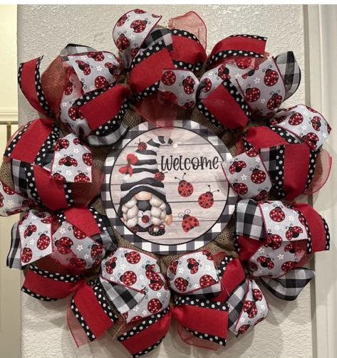 Wreath - Welcome (gnome & lady bugs)
